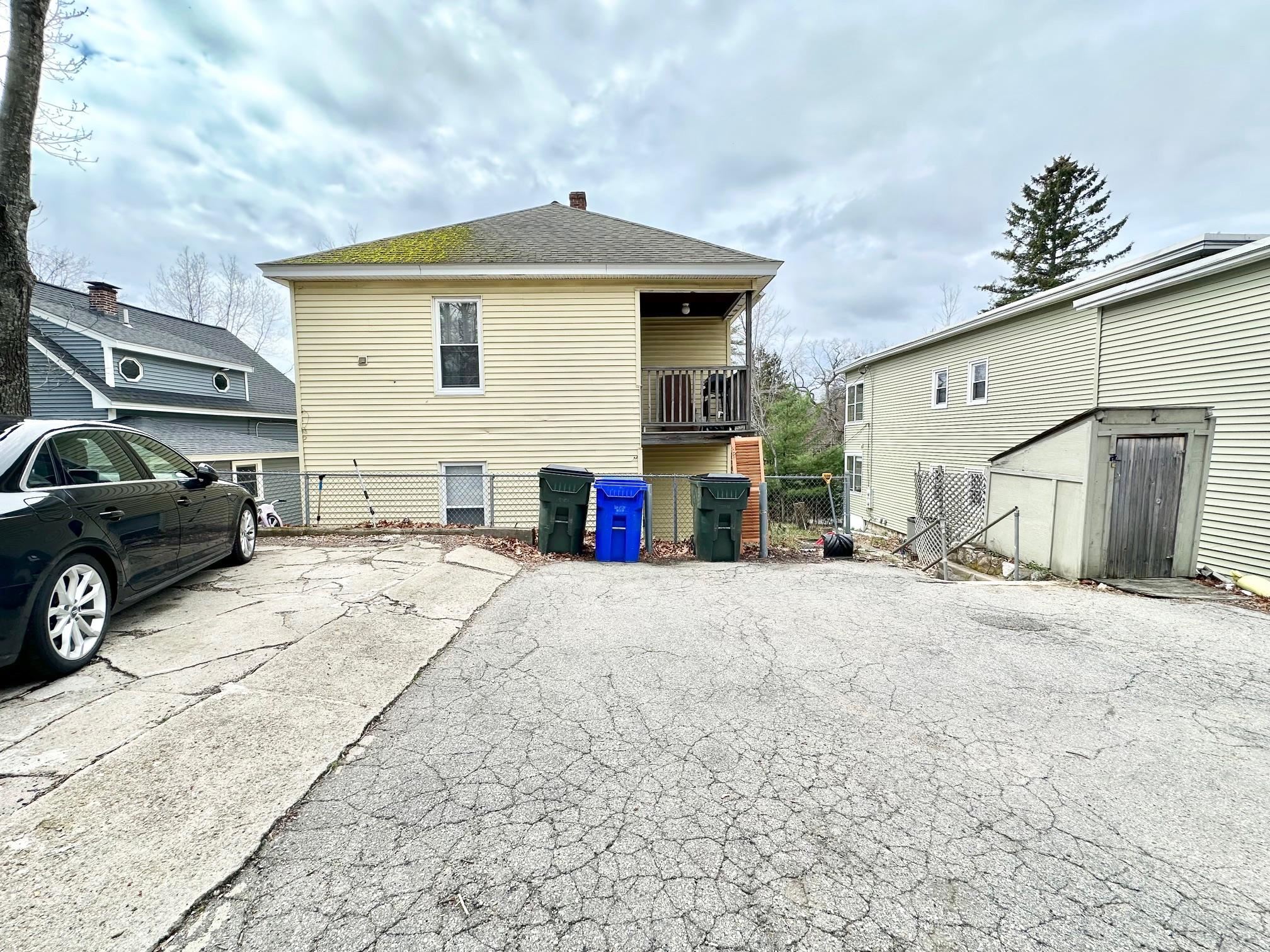 477-479 Calef Road Manchester, NH 03103 - Photo 27 of 29