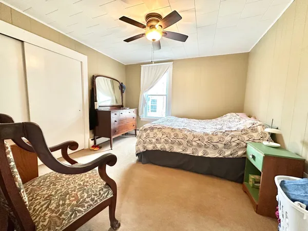 $500,000 | 477-479 Calef Road, Manchester, NH 03103