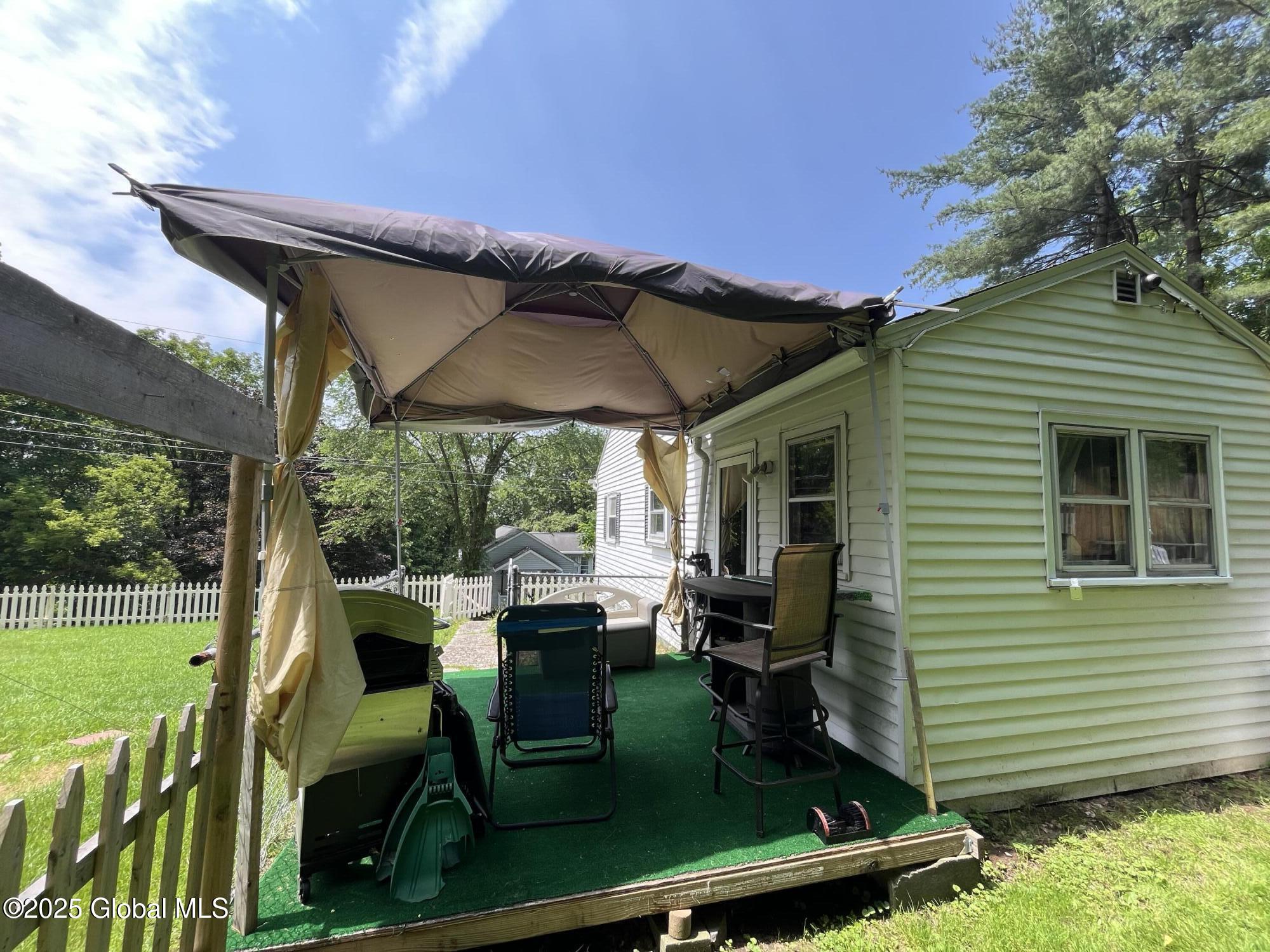 270 Wayne Street Brunswick, NY 12180 - Photo 19 of 27 IMG_1535