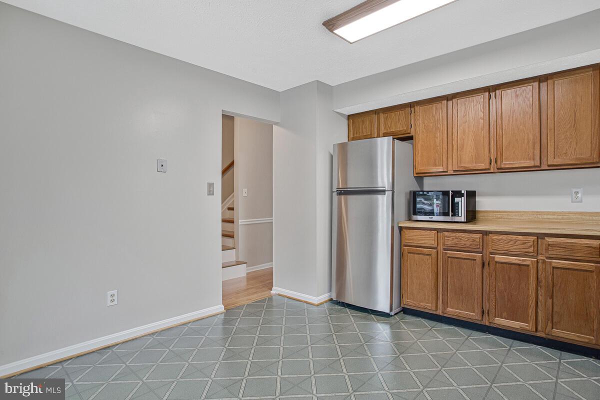 7245 Riding Hood Circle Columbia, MD 21045 - Photo 13 of 46 Kitchen