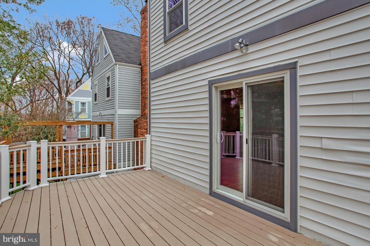 7245 Riding Hood Circle Columbia, MD 21045 - Photo 41 of 46 Deck