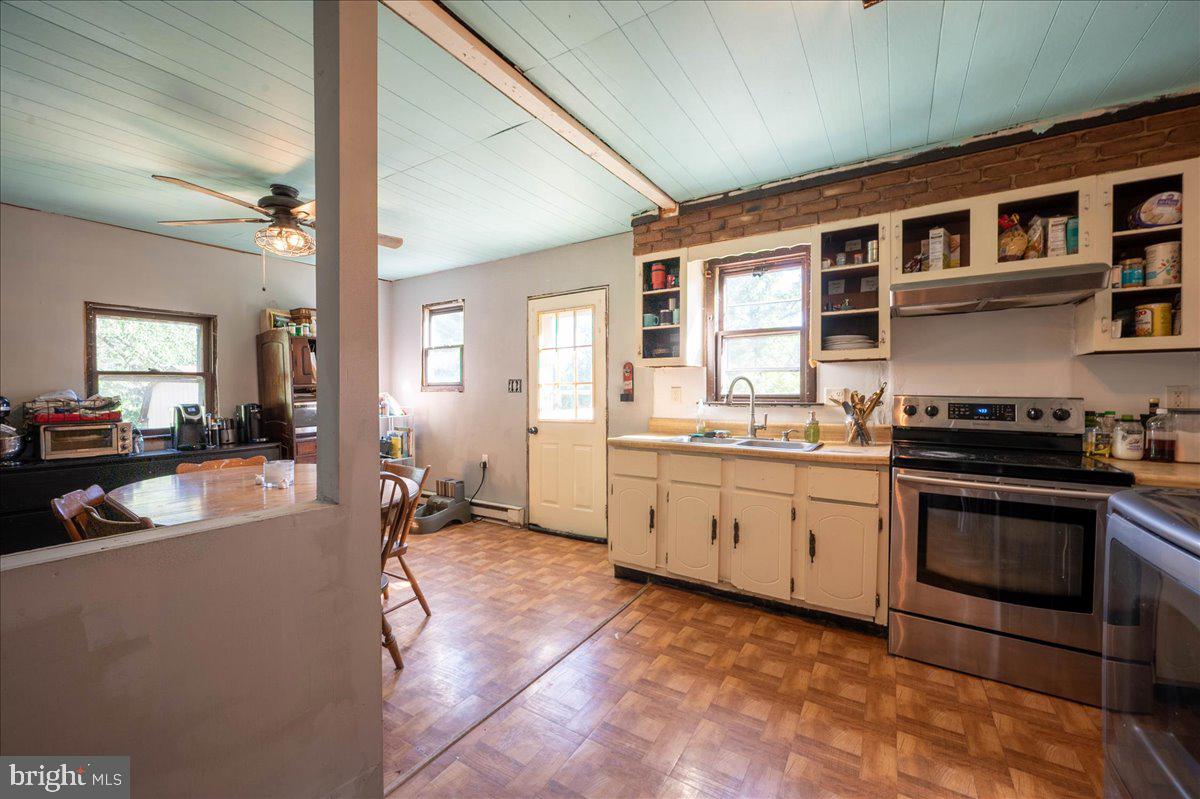 2853 Foxianna Road Middletown, PA 17057 - Photo 9 of 32 Gallery Image 9
