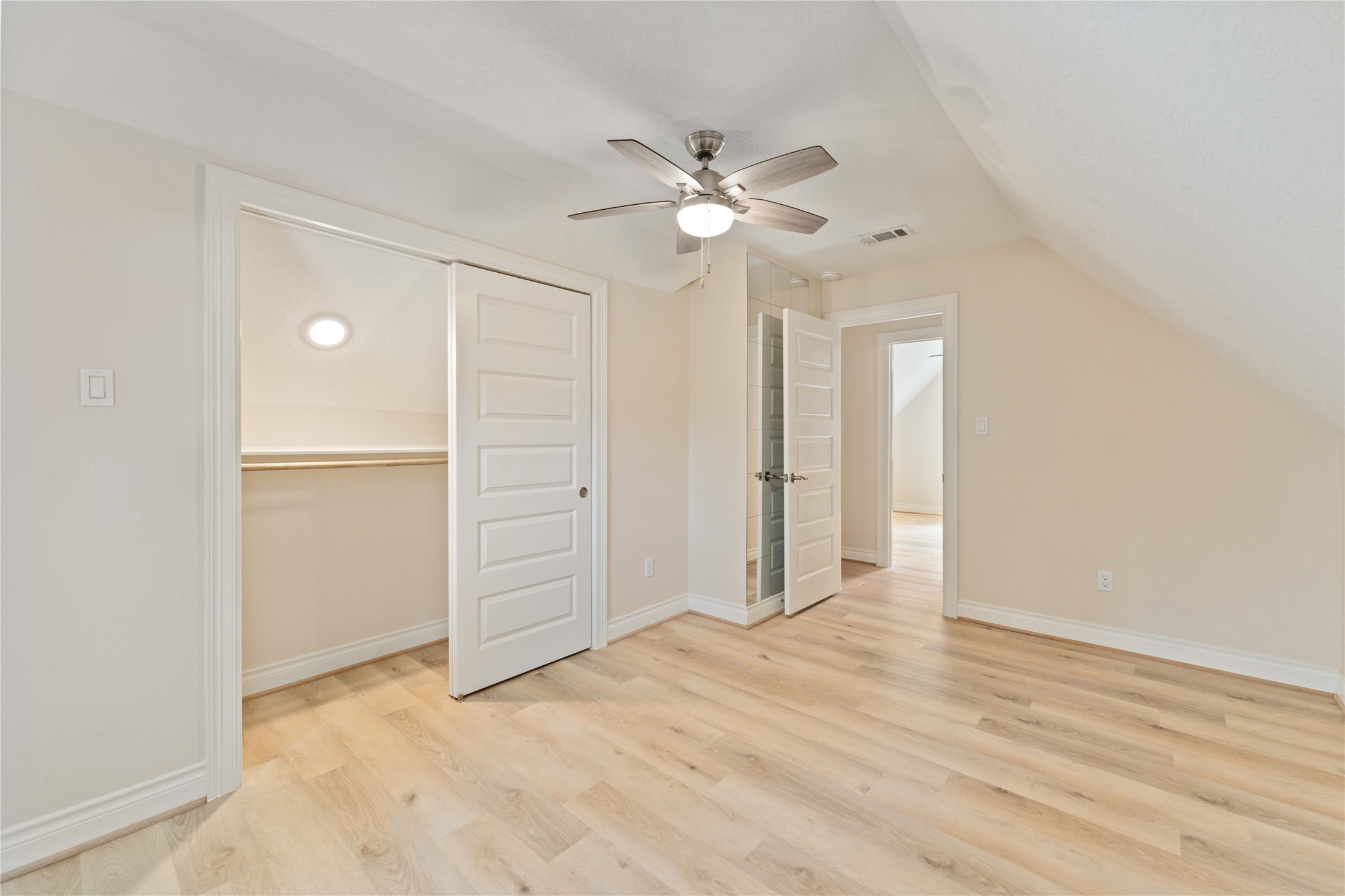 2631 Persa Street Houston, TX 77098 - Photo 18 of 25 wooden floor in an empty room