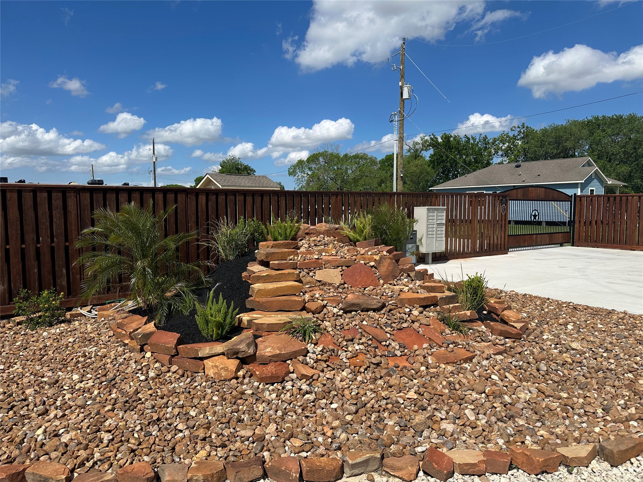 17310 Cowan Road Alvin, TX 77511 - Photo 2 of 9