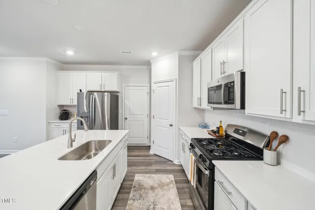 $355,250 | 690 Maple Br Circle, Graham, NC 27253