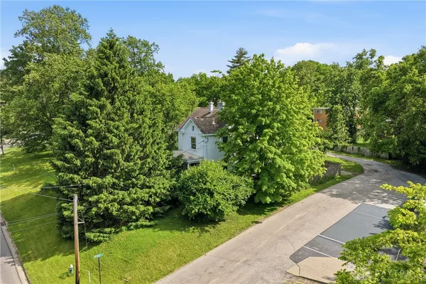 $430,000 | 250 East Broadway Street, Loveland, OH 45140