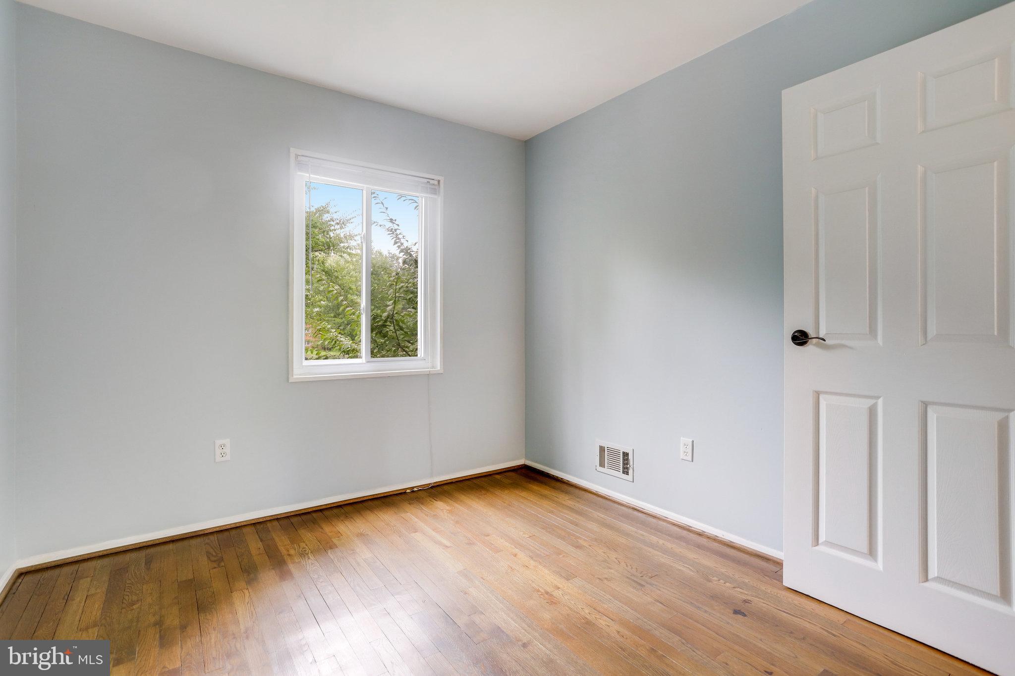 5418 Fremont Street Springfield, VA 22151 - Photo 39 of 53 Gallery Image 39