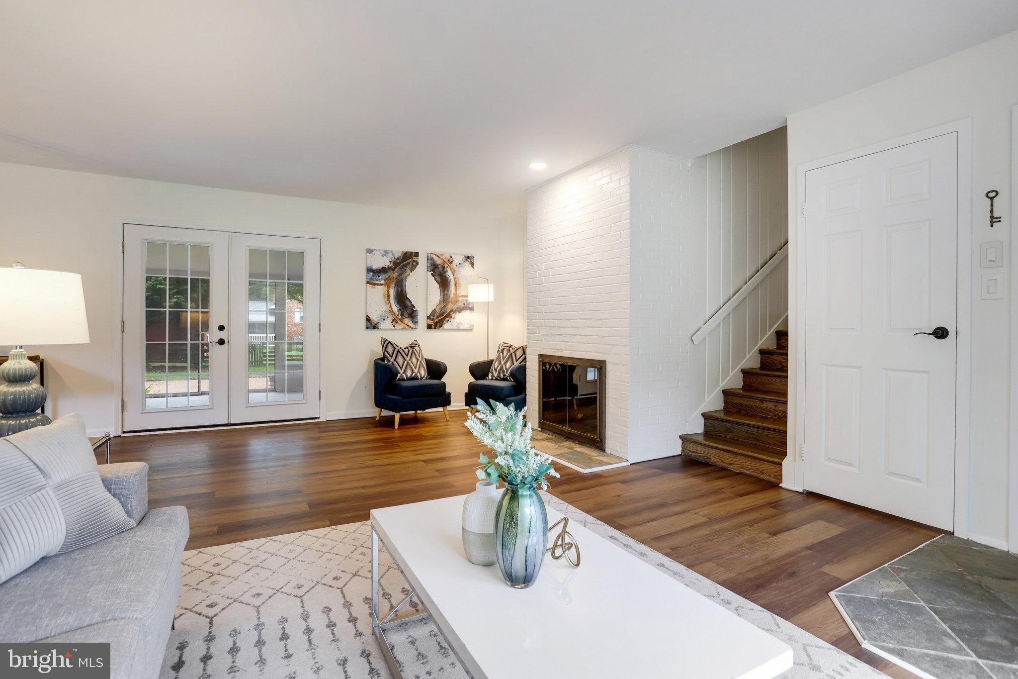 5418 Fremont Street Springfield, VA 22151 - Photo 6 of 53 Gallery Image 6