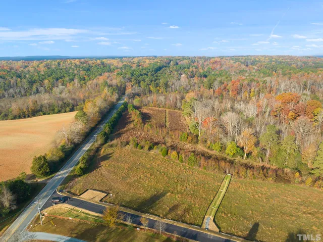 a view of an outdoor space and a yard