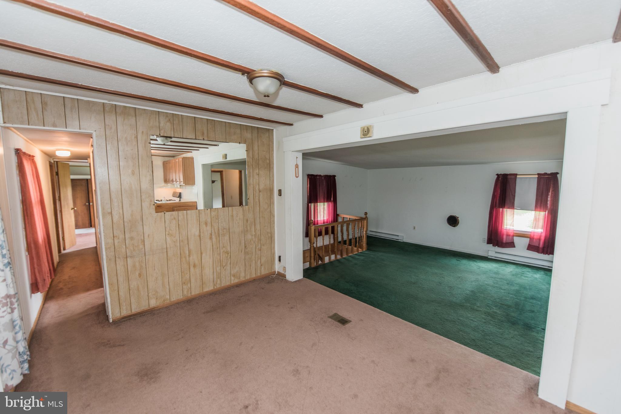 198 Packing House Road Berkeley Springs, WV 25411 - Photo 12 of 53 Living room main entrance