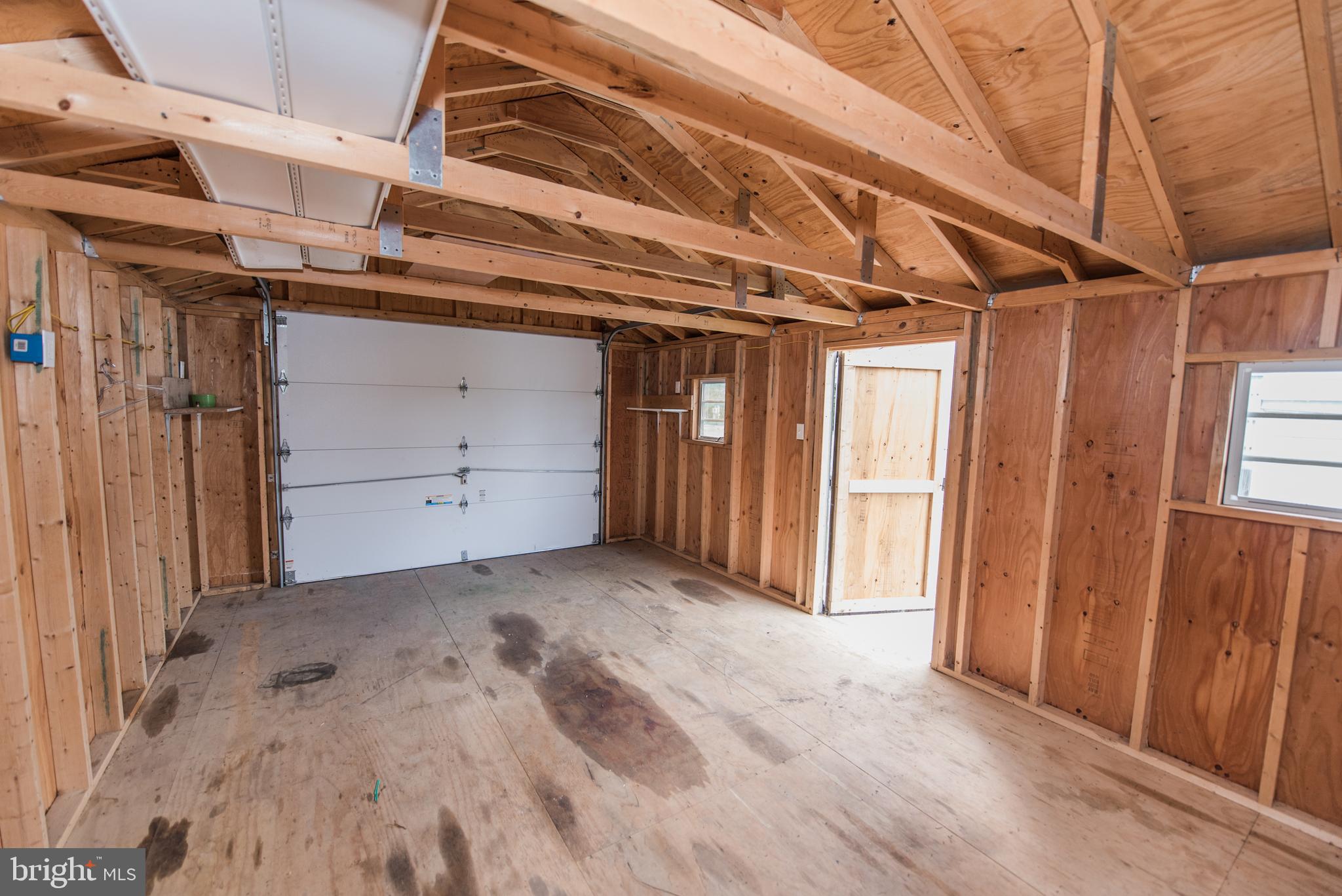 198 Packing House Road Berkeley Springs, WV 25411 - Photo 26 of 53 Garage