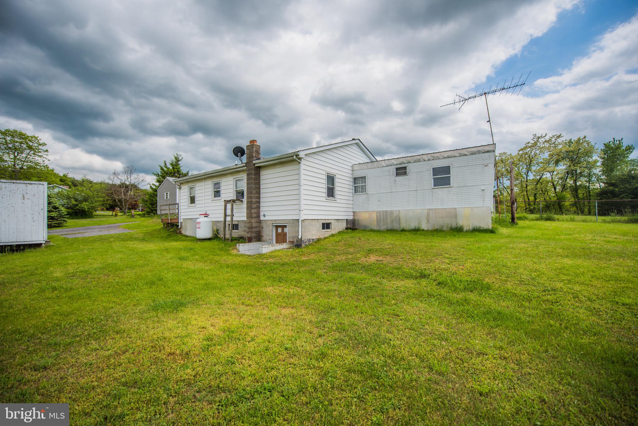 198 Packing House Road Berkeley Springs, WV 25411 - Photo 10 of 53 Rear view of House