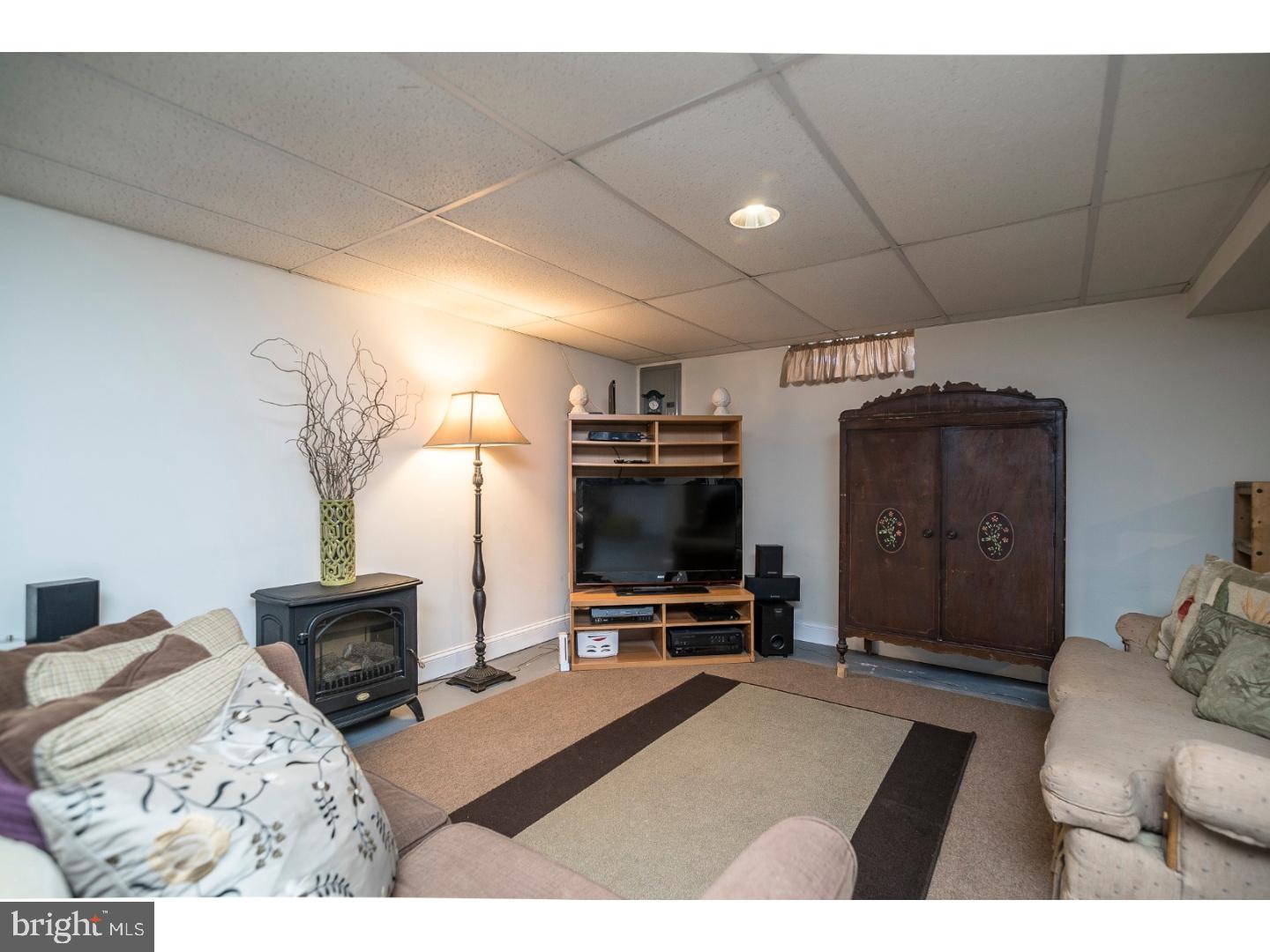 1109 Secane Road Secane, PA 19018 - Photo 21 of 25 Family Room