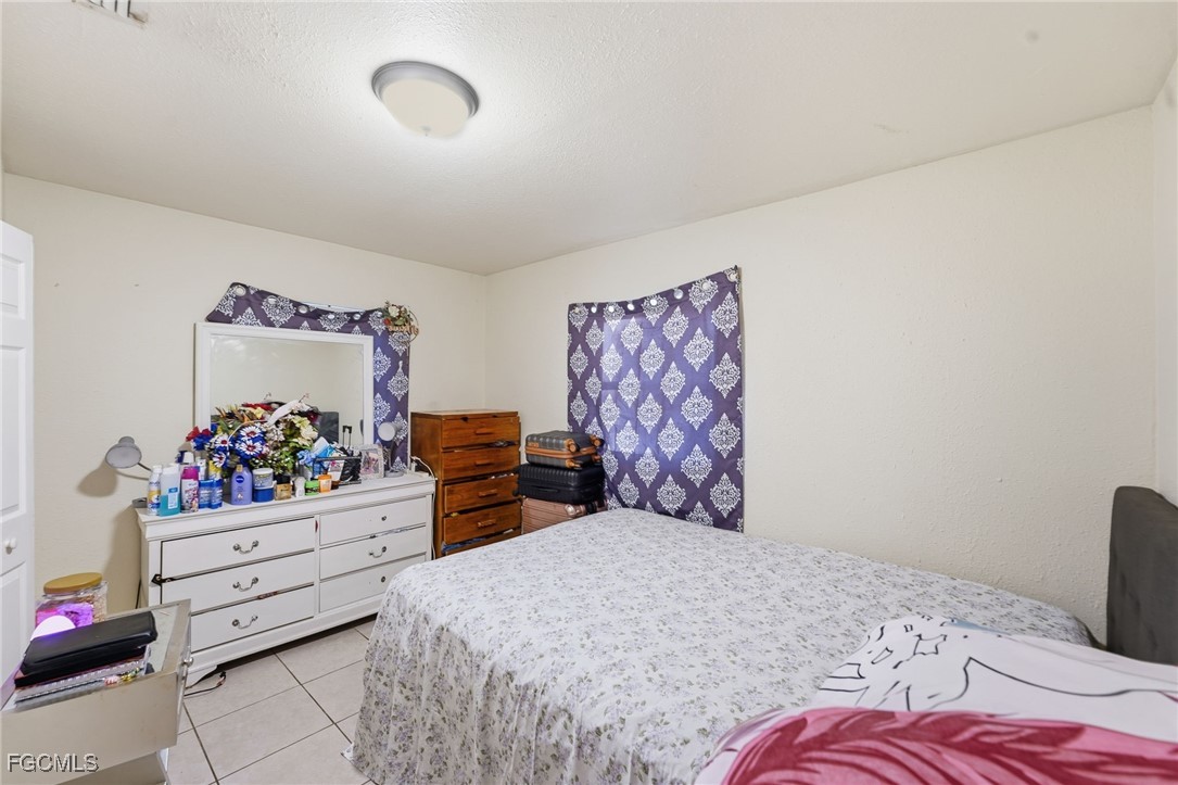 2505 Henderson Avenue Fort Myers, FL 33916 - Photo 15 of 18