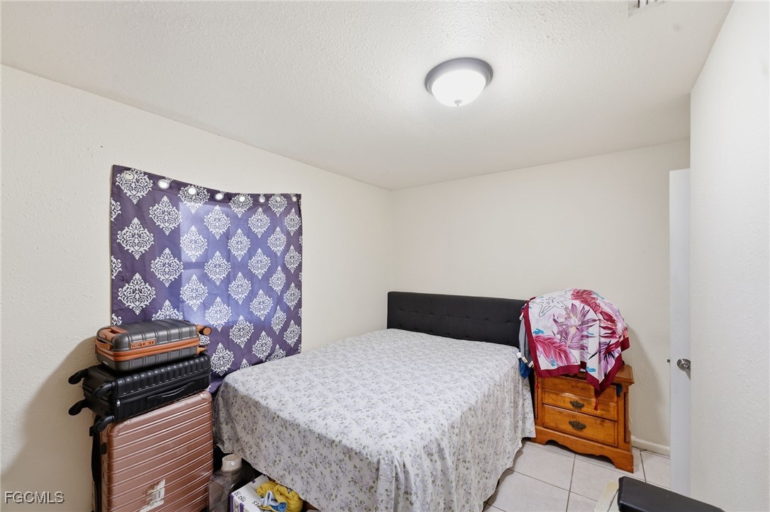 2505 Henderson Avenue Fort Myers, FL 33916 - Photo 16 of 18