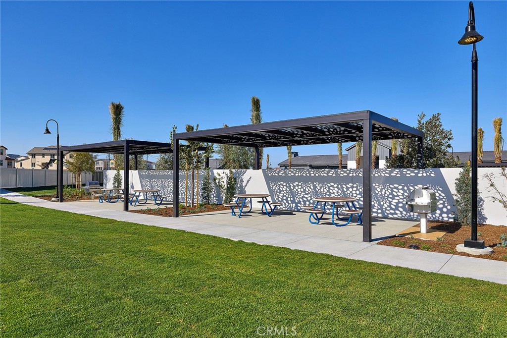 5912 Rockport Road Eastvale, CA 92880 - Photo 31 of 38