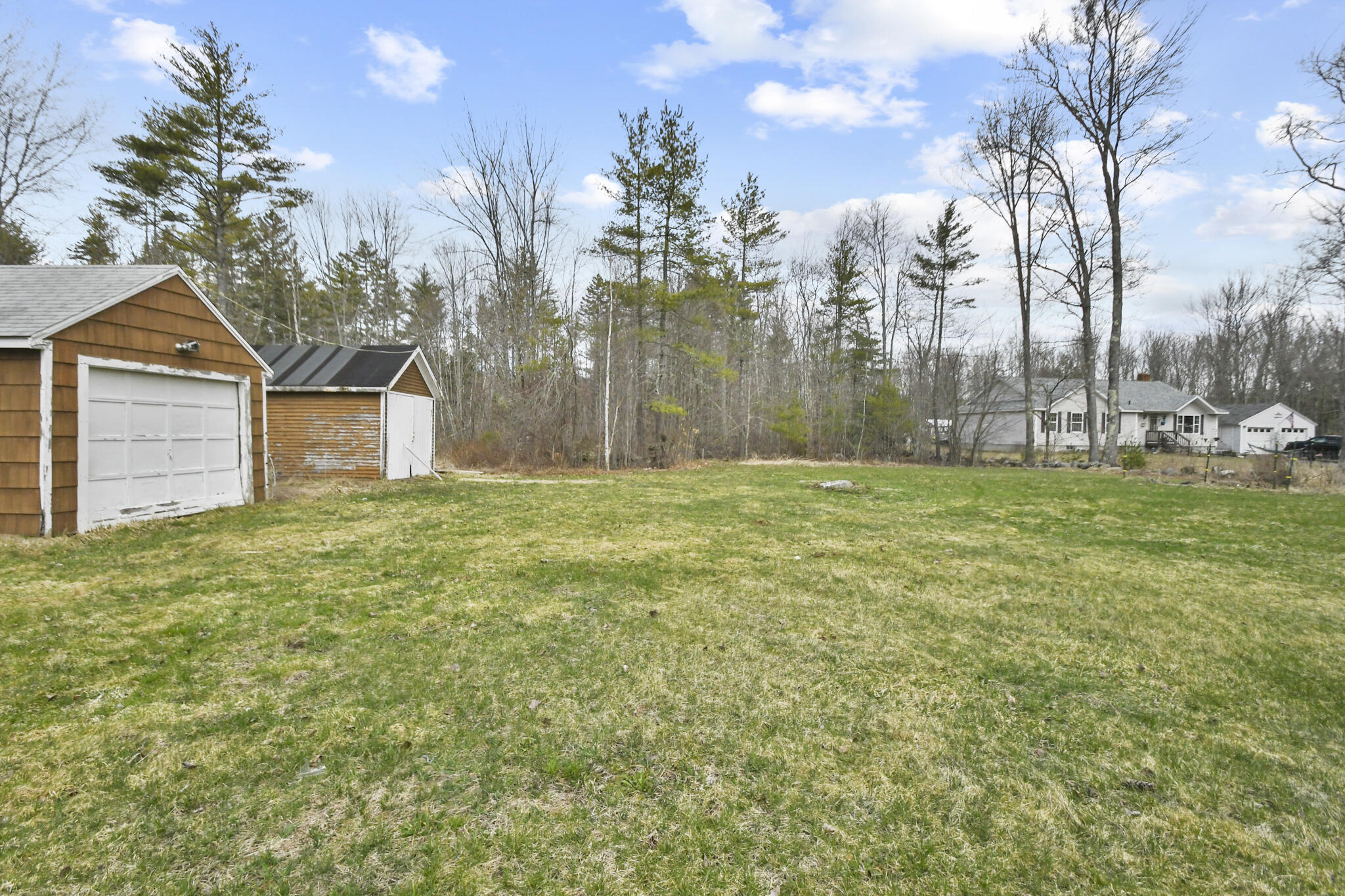 219 Upper Cross Road Lebanon, ME 04027 - Photo 15 of 25 219 Upper Cross RoadLebanon ME 04027-16