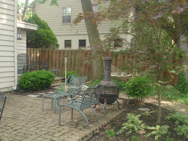 2559 Henthorn Road Columbus, OH 43221 - Photo 11 of 14