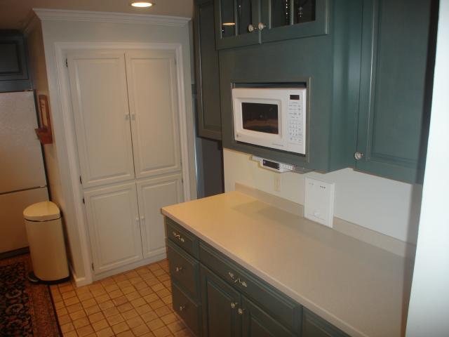 2559 Henthorn Road Columbus, OH 43221 - Photo 8 of 14