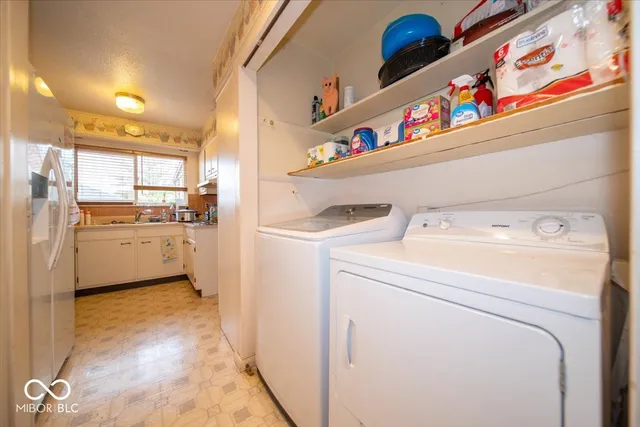 $280,000 | 21 South Dawn Drive, Franklin, IN 46131