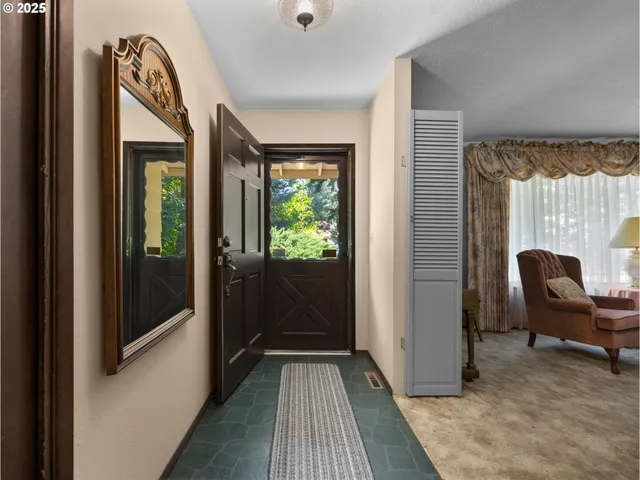 $690,000 | 45495 Southeast Coalman Road, Sandy, OR 97055