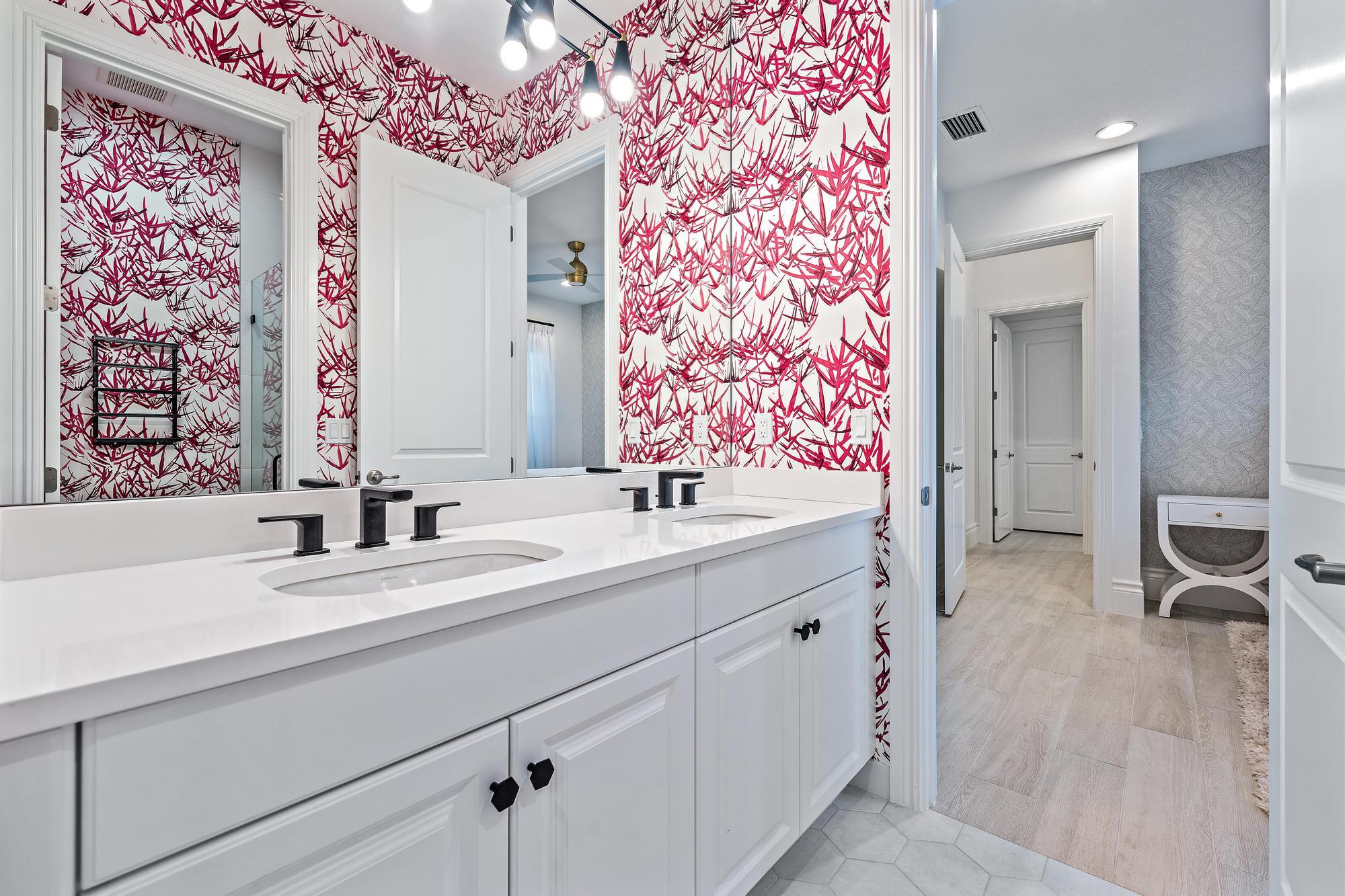 10096 Calabrese Trail Jupiter, FL 33478 - Photo 44 of 58 Guest Bath 1