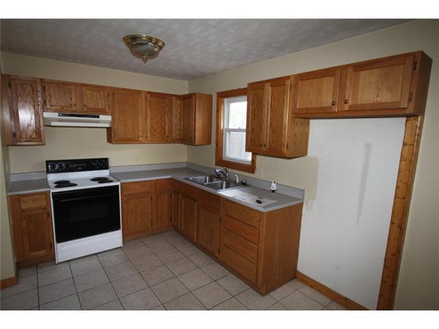 102-105 North County Line Road St. Paul, IN 47272 - Photo 5 of 6 Gallery Image 5