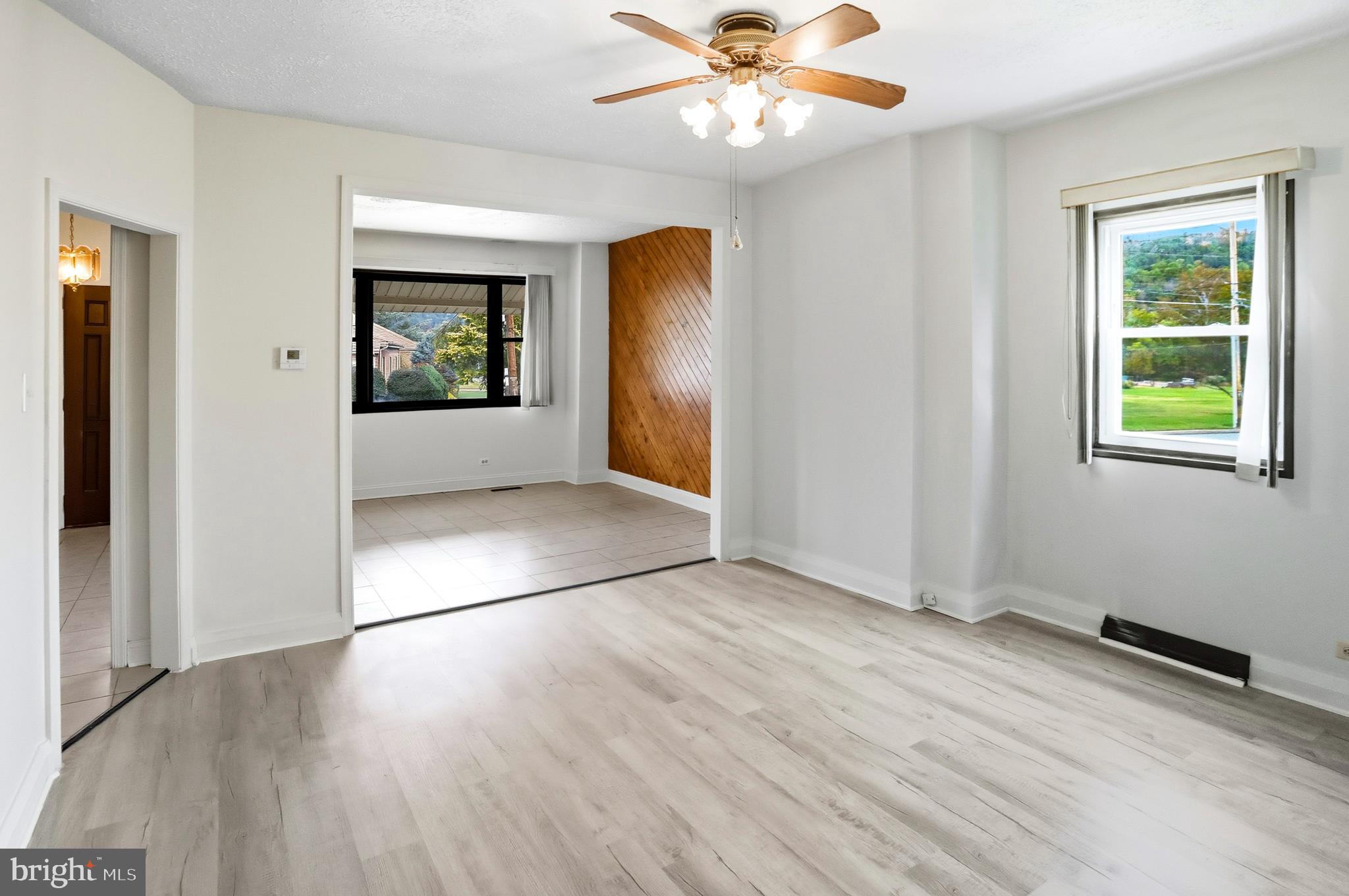 3024 Oley Turnpike Road Reading, PA 19606 - Photo 13 of 33