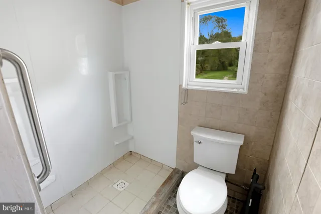 $275,000 | 3024 Oley Turnpike Road, Reading, PA 19606