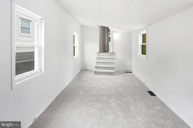 $275,000 | 3024 Oley Turnpike Road, Reading, PA 19606