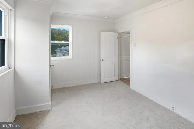 $275,000 | 3024 Oley Turnpike Road, Reading, PA 19606