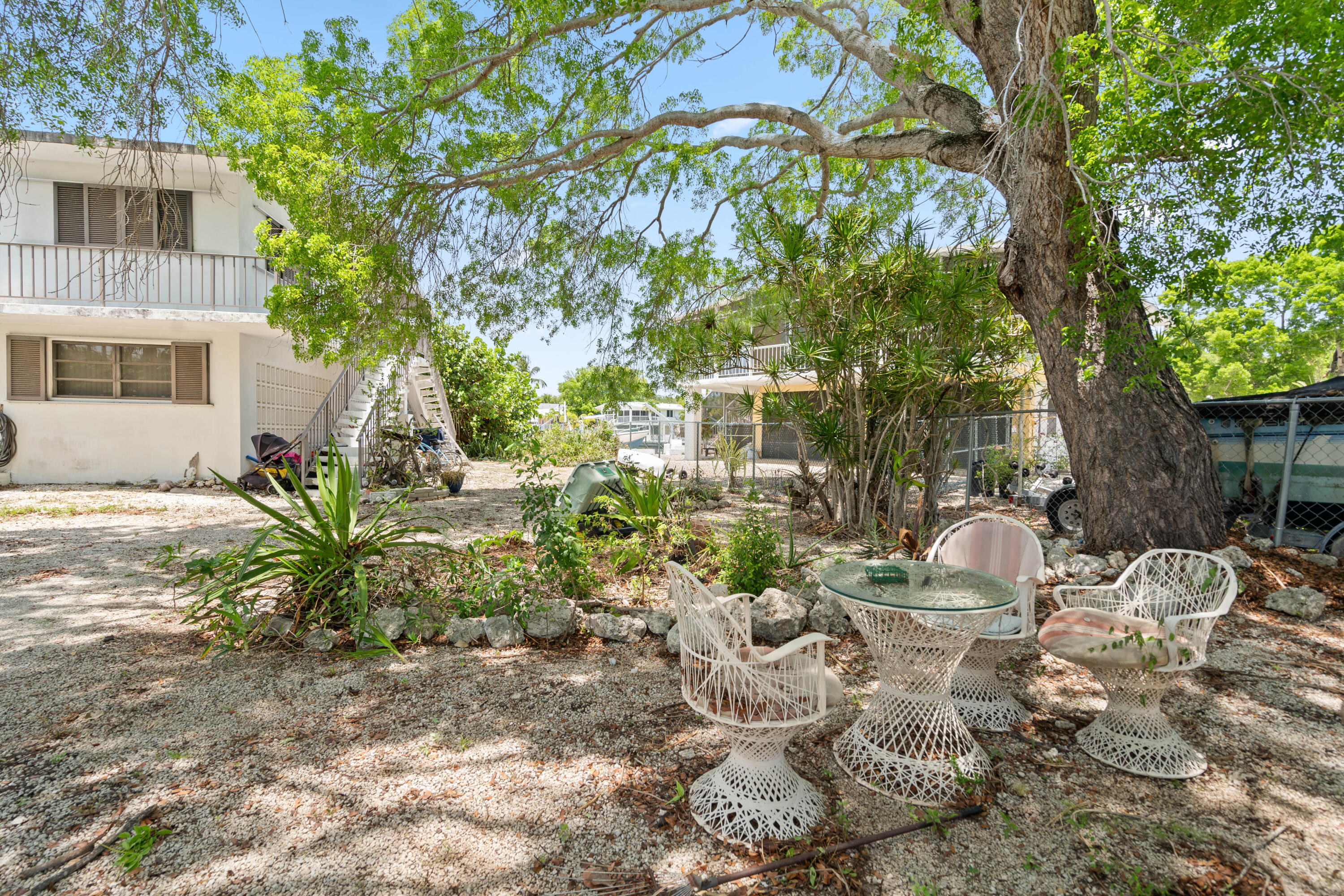 778 Canal Street Key Largo, FL 33037 - Photo 32 of 34 a view of a backyard of the house