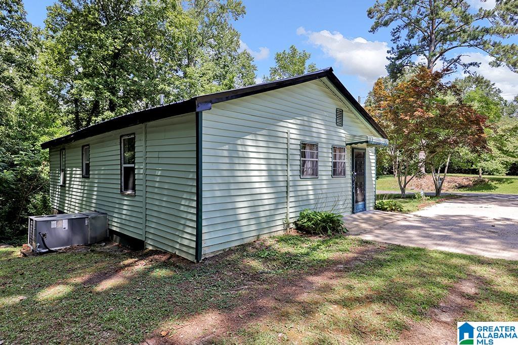 1611 Elizabeth Street Gadsden, AL 35903 - Photo 18 of 22