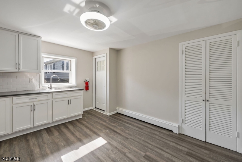 388 Main Street Little Falls, NJ 07424 - Photo 3 of 15