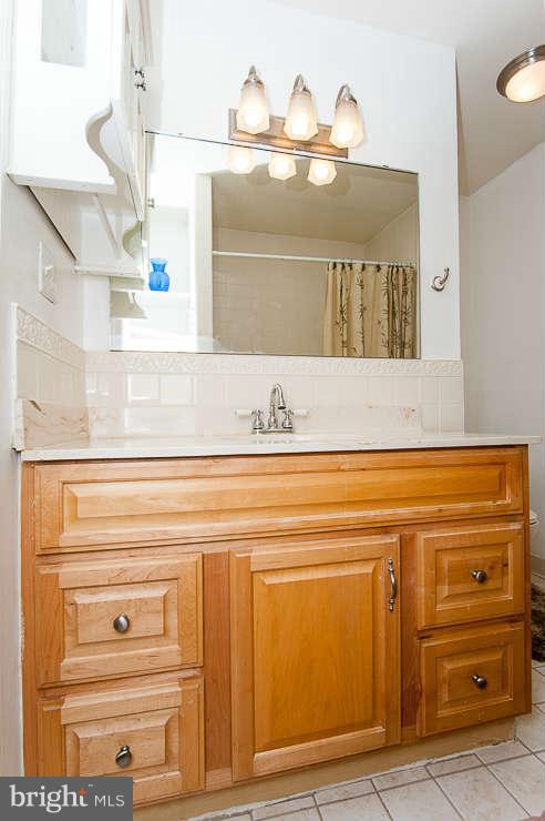 7801 Cliffside Court Springfield, VA 22153 - Photo 16 of 30 a view of utility room