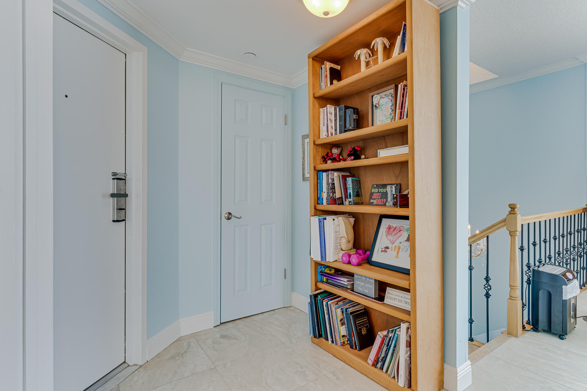 1096 Scenic Gulf Drive, Unit PH 1602 Miramar Beach, FL 32550 - Photo 61 of 80 a view of room with lots of books