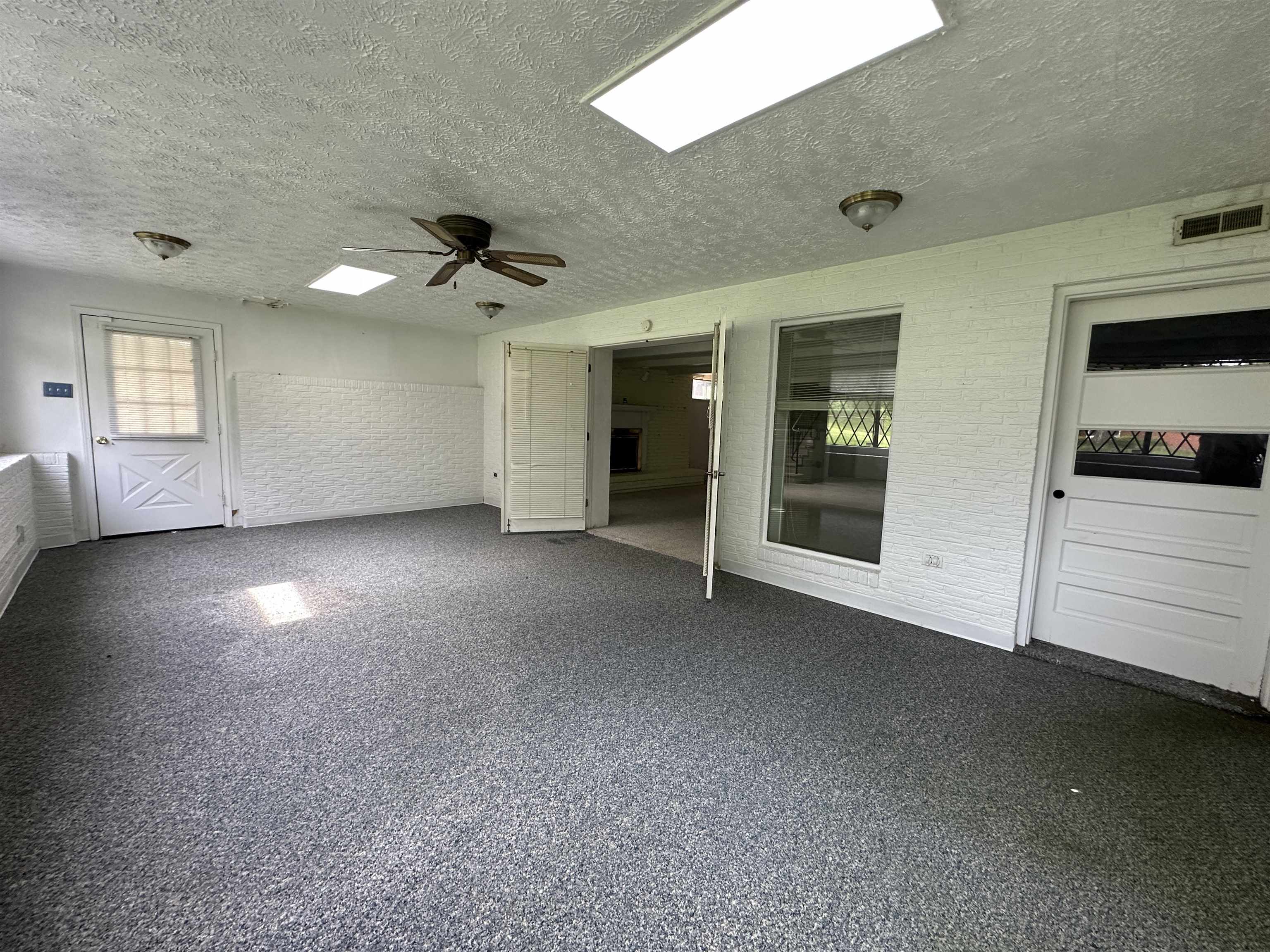 2920 Ranch Road Ashland, KY 41102 - Photo 17 of 19