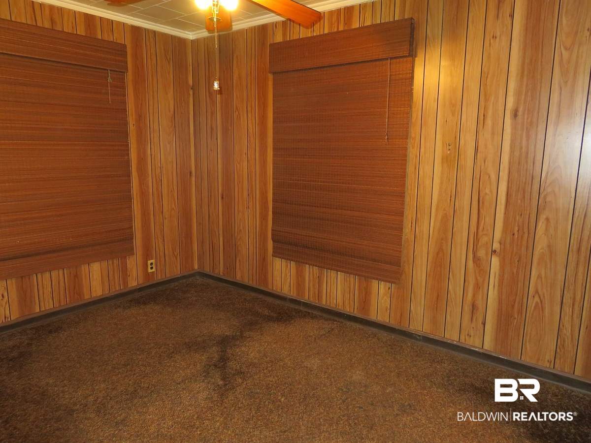 307 3rd Street Mobile, AL 36611 - Photo 4 of 20