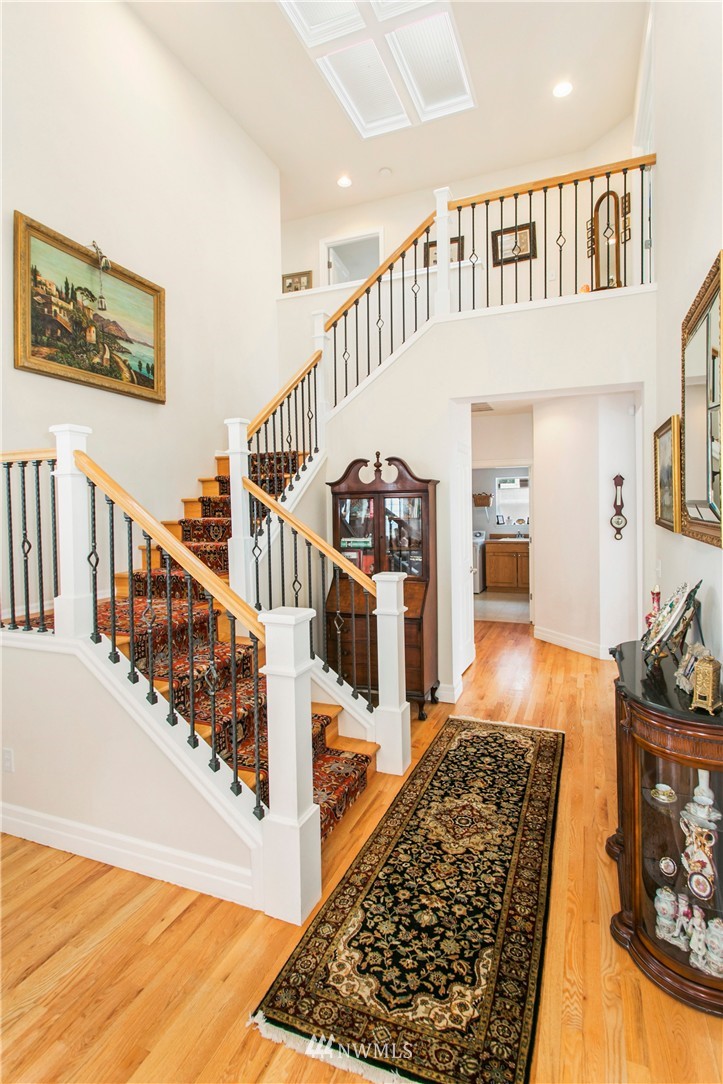 3224 174th Place Southeast Bothell, WA 98012 - Photo 4 of 25 Gallery Image 4