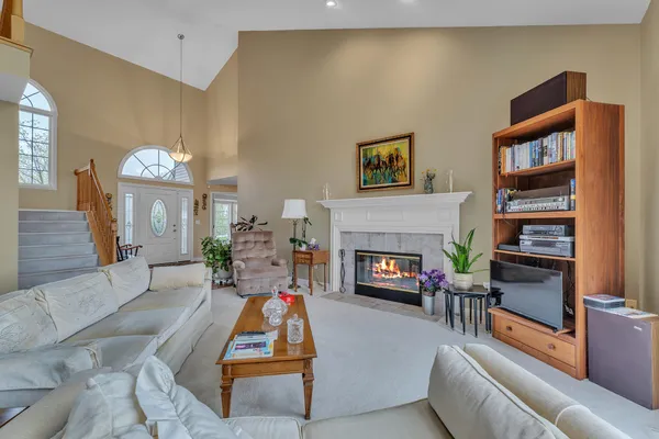 $649,900 | 805 Marlpool Drive, Saline, MI 48176