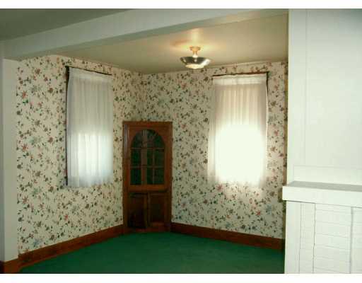 4221 New Texas Road Plum, PA 15239 - Photo 3 of 8 Dining Room.