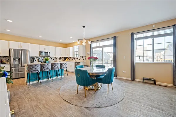 $430,000 | 1814 Peyton Terrace, Shorewood, IL 60404