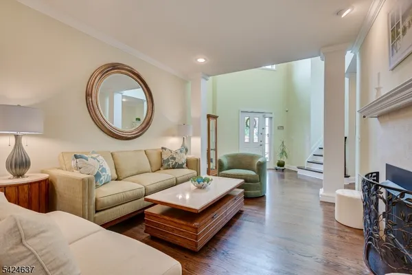 $1,049,999 | 197 Amboy Avenue, Metuchen, NJ 08840