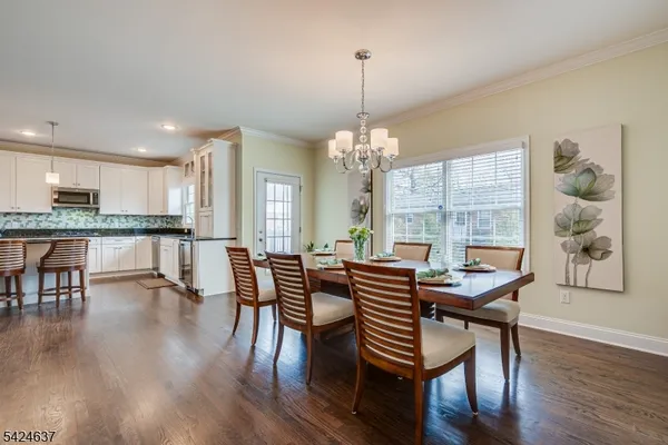 $1,049,999 | 197 Amboy Avenue, Metuchen, NJ 08840