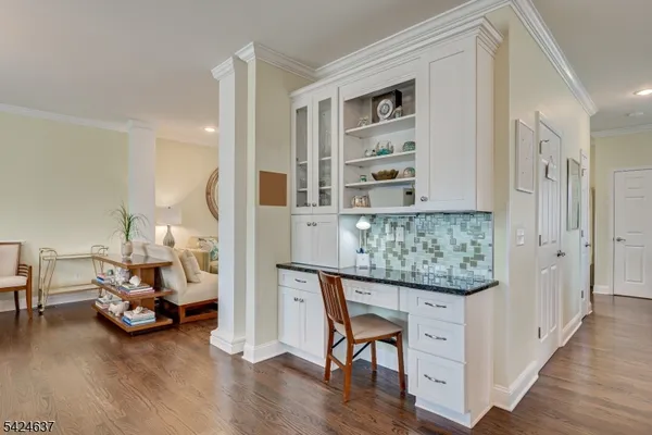 $1,049,999 | 197 Amboy Avenue, Metuchen, NJ 08840