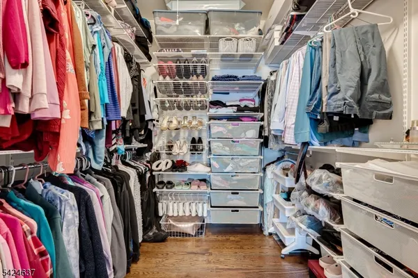 $1,049,999 | 197 Amboy Avenue, Metuchen, NJ 08840