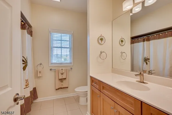 $1,049,999 | 197 Amboy Avenue, Metuchen, NJ 08840