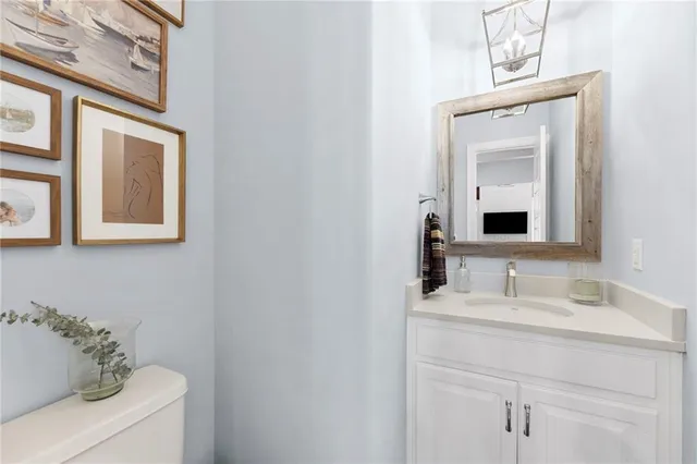 $849,000 | 7874 Howe Circle, Prairie Village, KS 66208