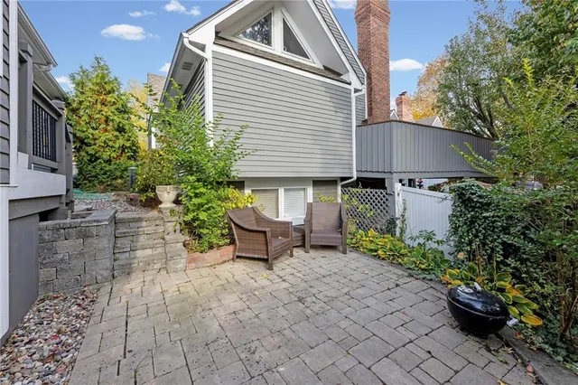 $849,000 | 7874 Howe Circle, Prairie Village, KS 66208