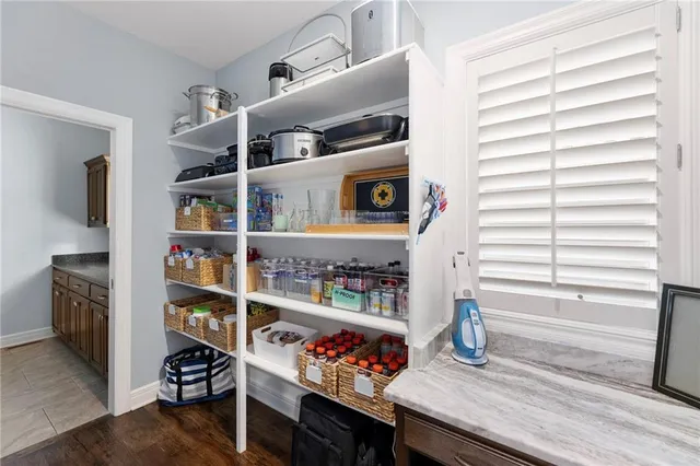 $849,000 | 7874 Howe Circle, Prairie Village, KS 66208